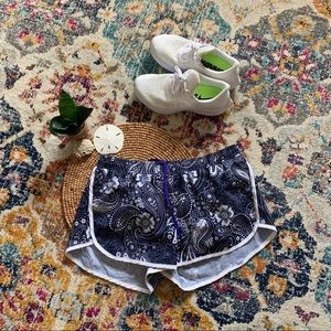 Loose-Fit Printed Old Navy Running Shorts (S-S)